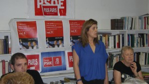 María Muñiz con los miembros de PSOE París, Agustín Tizón y Concha Jaroslawsky